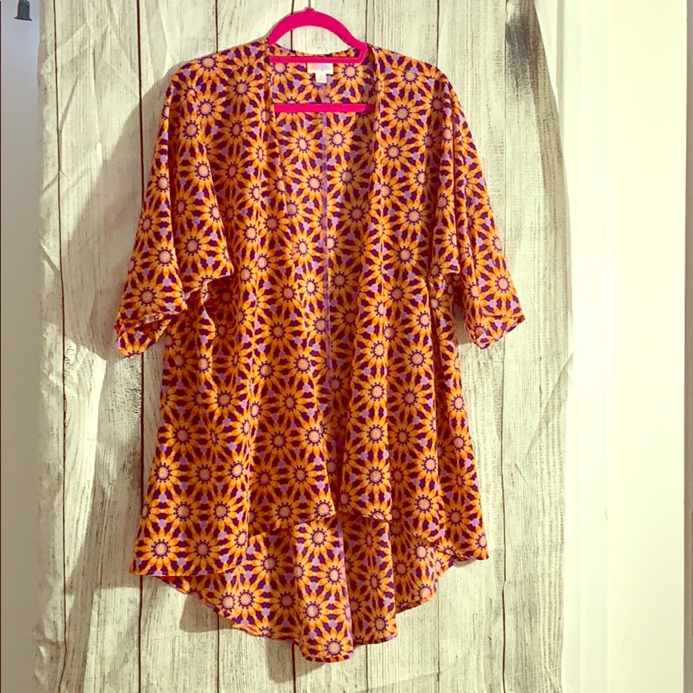 Small Lularoe Lindsay